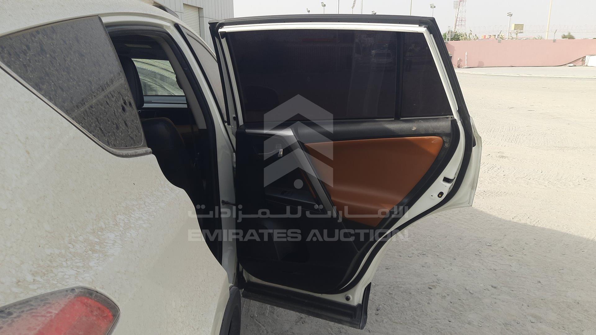 2017 TOYOTA RAV-4 VIN: JTMDF4EV6HJ150146