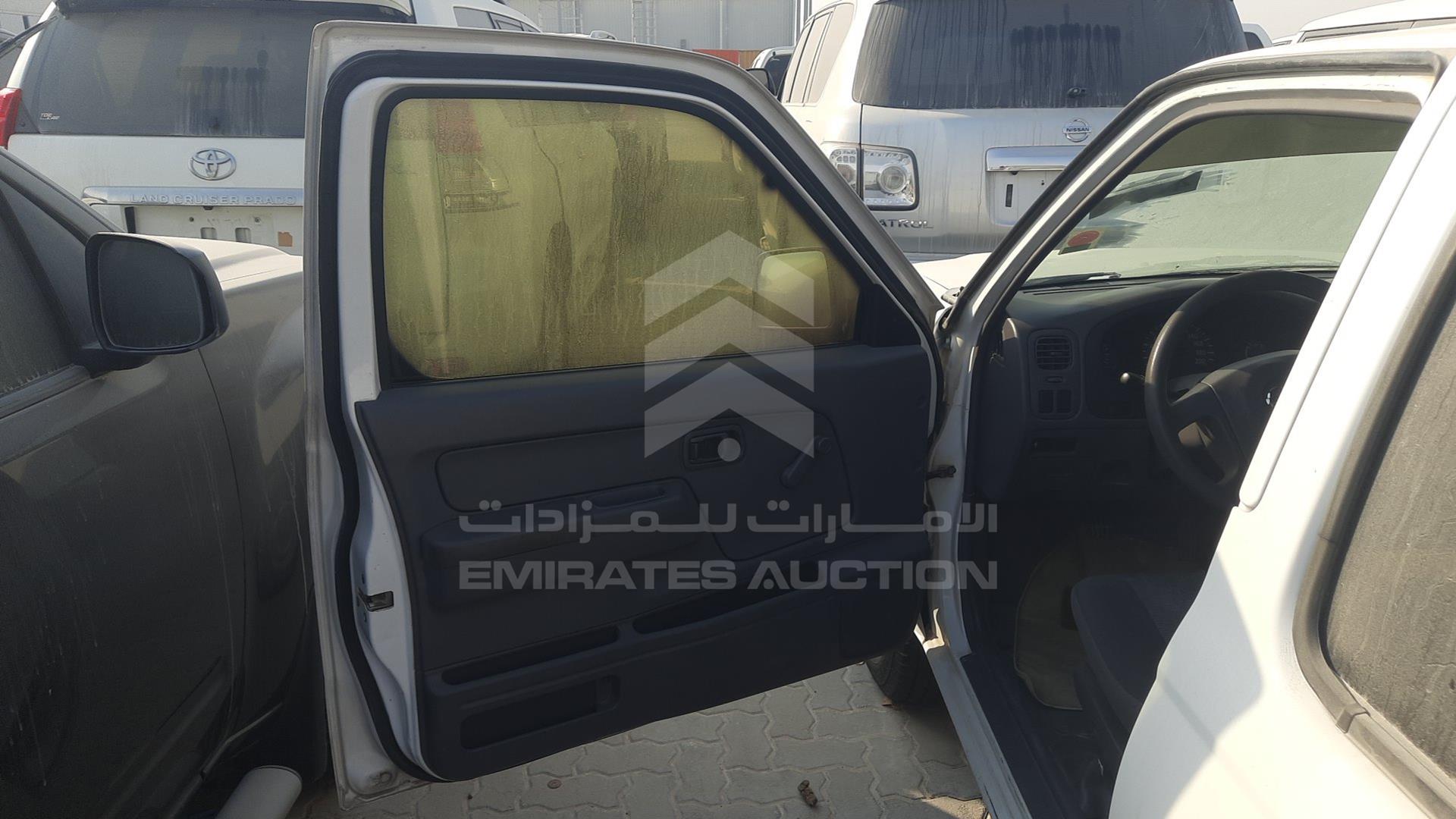 2008 NISSAN PICK UP D/C VIN: JN6DD23S58X237145