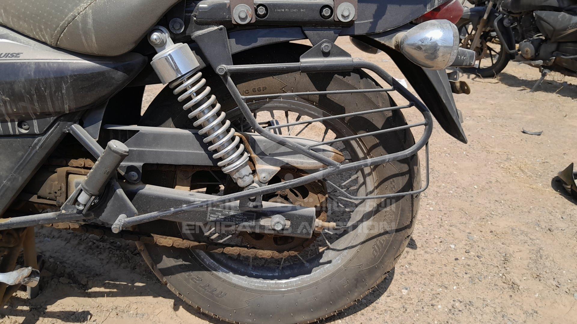 2021 BAJAJ AVENGER VIN: MD2A22EXXMCK01385