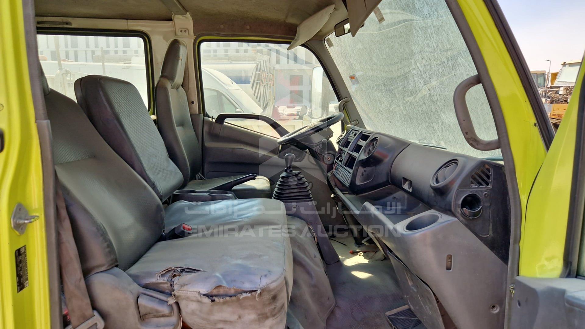 2014 HINO 300 VIN: JHHLCK1H0EK007012