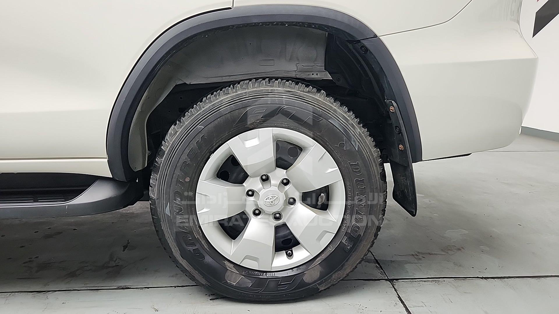 2019 TOYOTA FORTUNER VIN: MHFDX8FS8K0099890