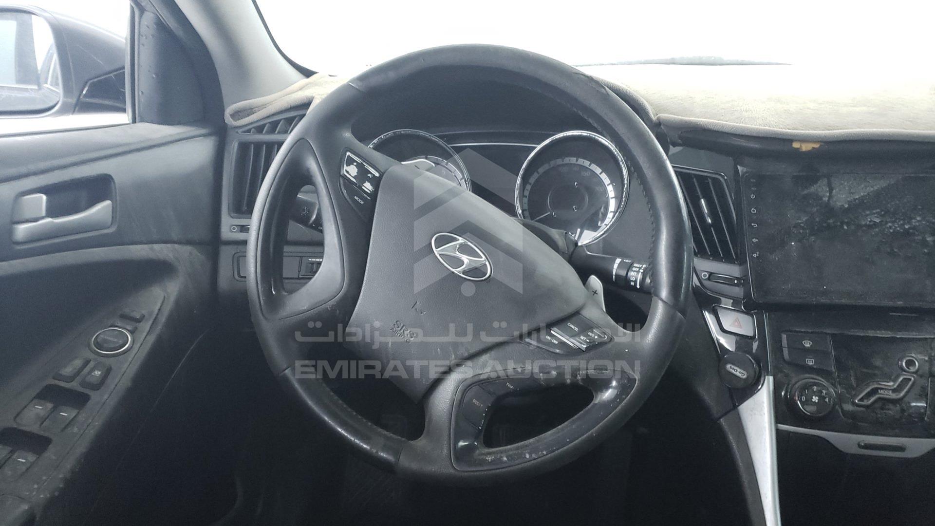 2012 HYUNDAI SONATA VIN: KMHEB41C3CA403156