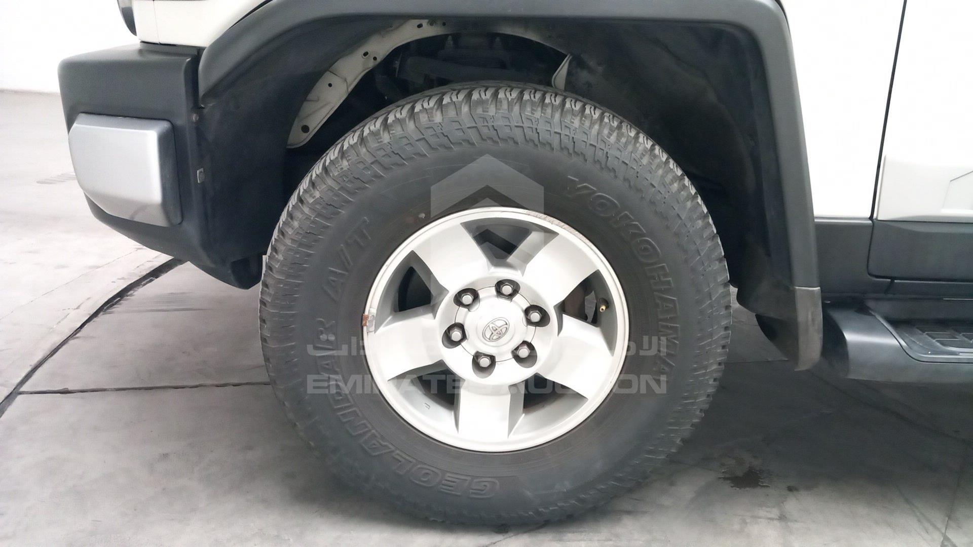 2010 TOYOTA FJ CRUISER VIN: JTEBU11F7AK087211