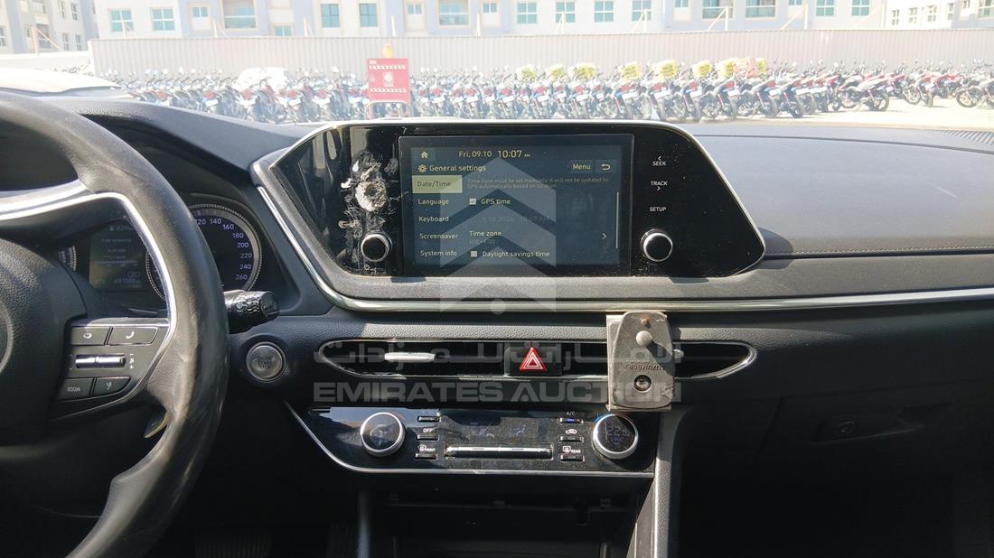 2021 Hyundai Sonata Hybrid — Entertainment Systems & Camera Monitor & Navigation — Photo 17