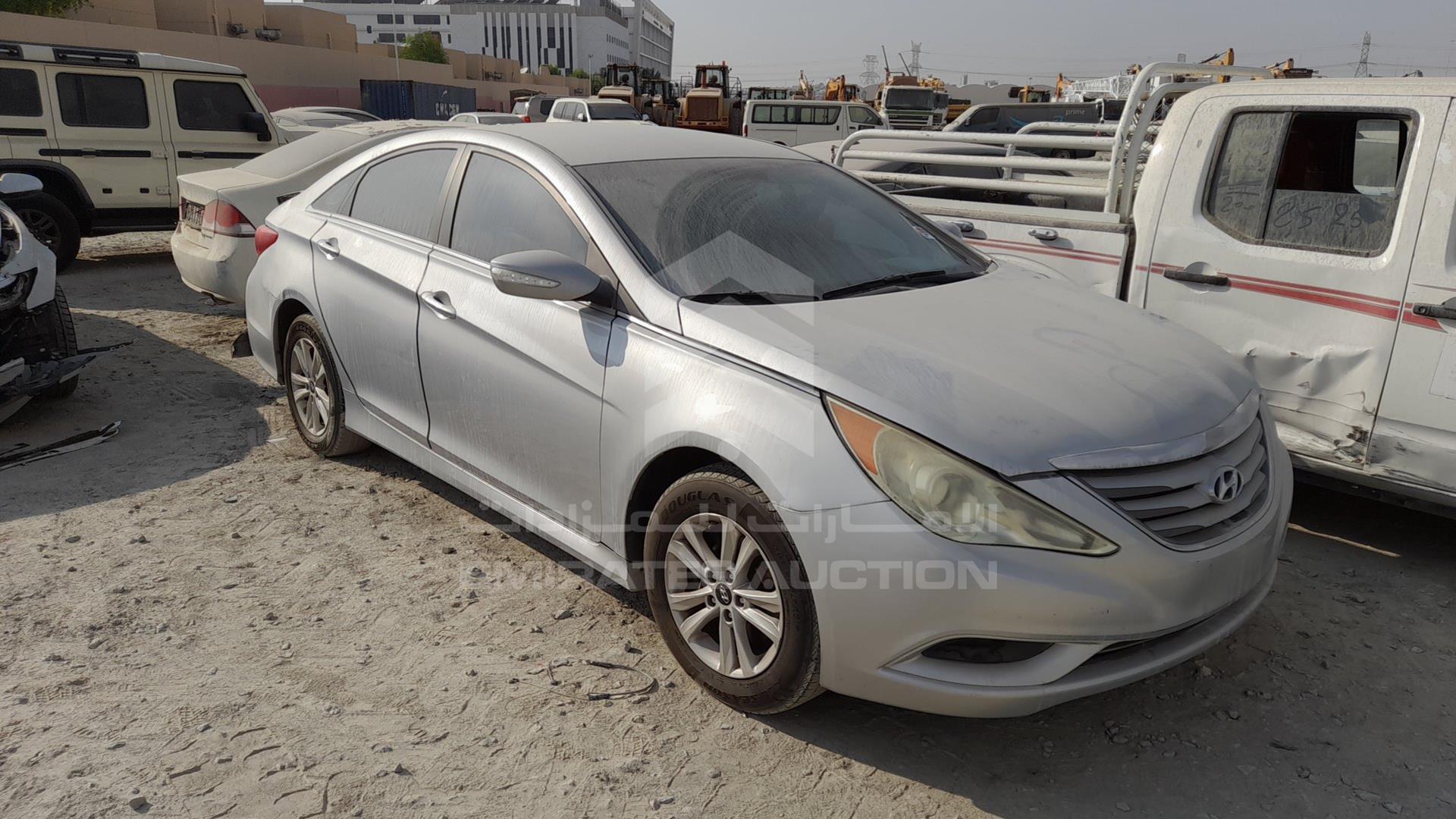 2014 HYUNDAI SONATA VIN: 5NPEB4AC4EH819250