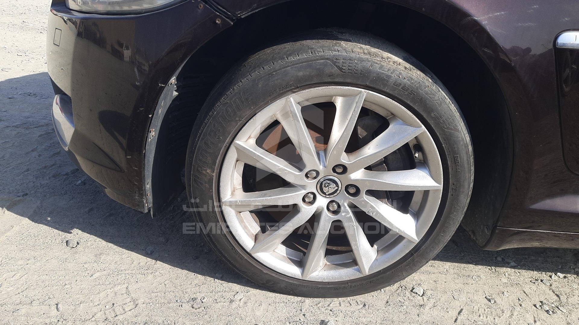 2012 JAGUAR XF VIN: SAJAA05F2CLS41075