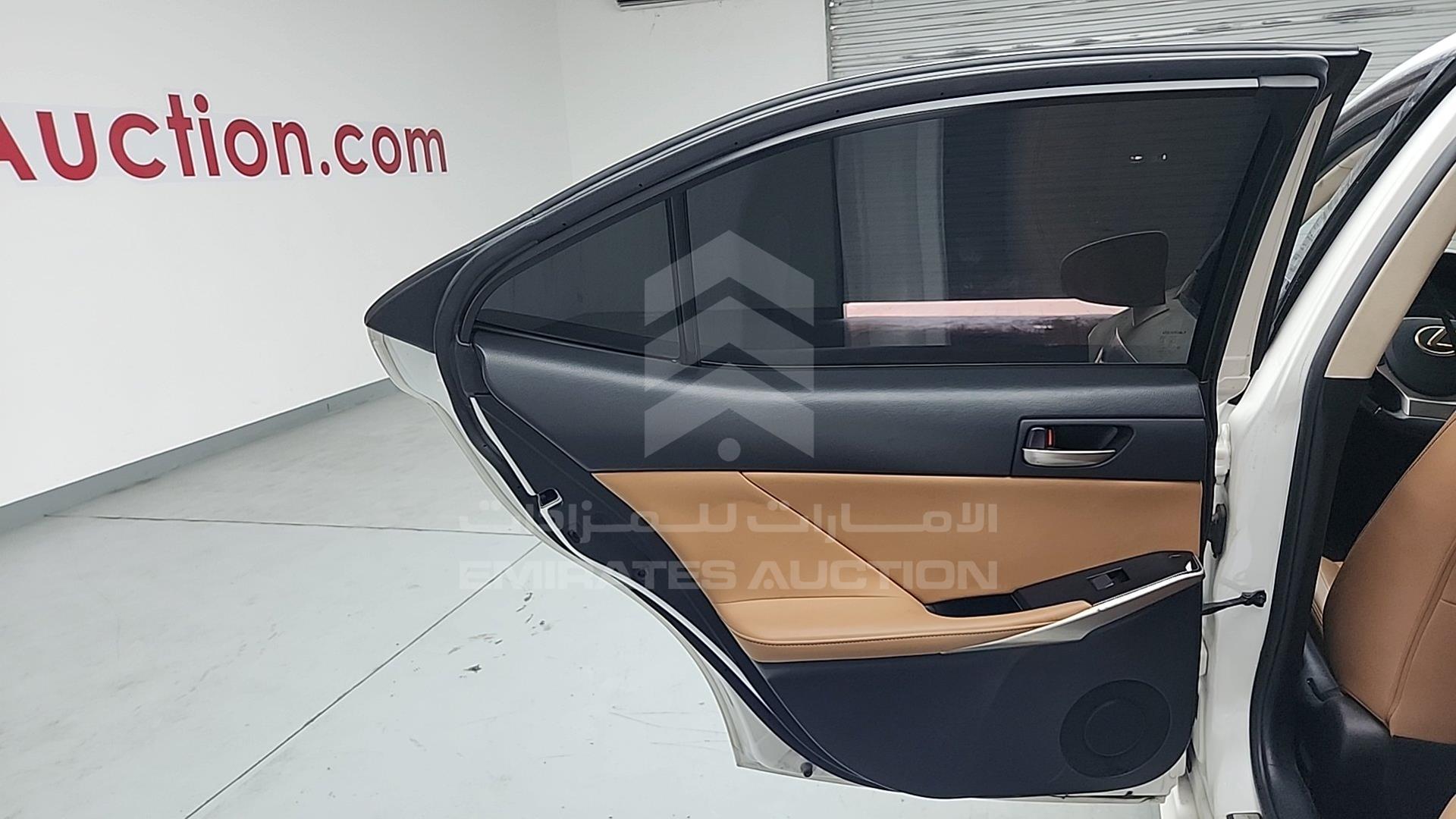 2018 LEXUS IS300 VIN: JTHC81D24J5029642