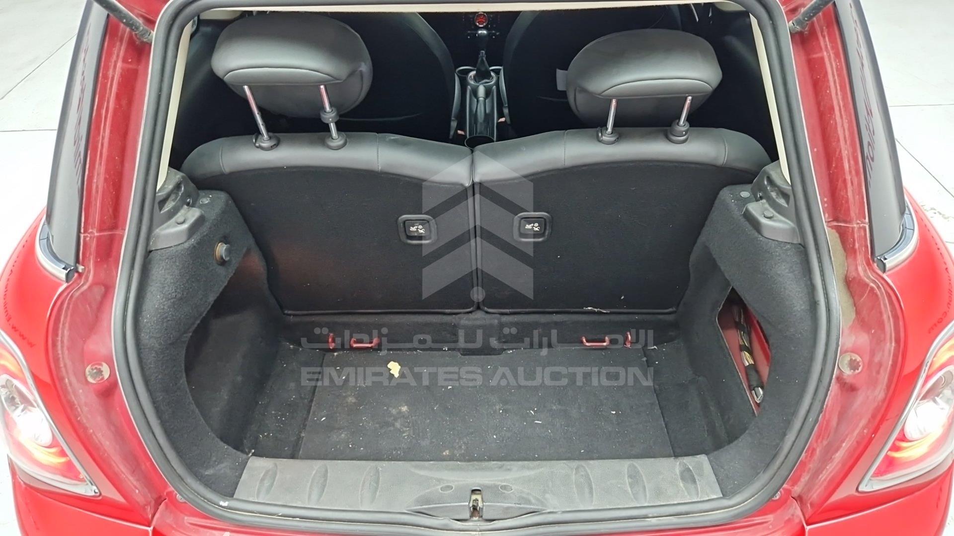 2013 MINI COOPER VIN: WMWSU3C5XDT544089