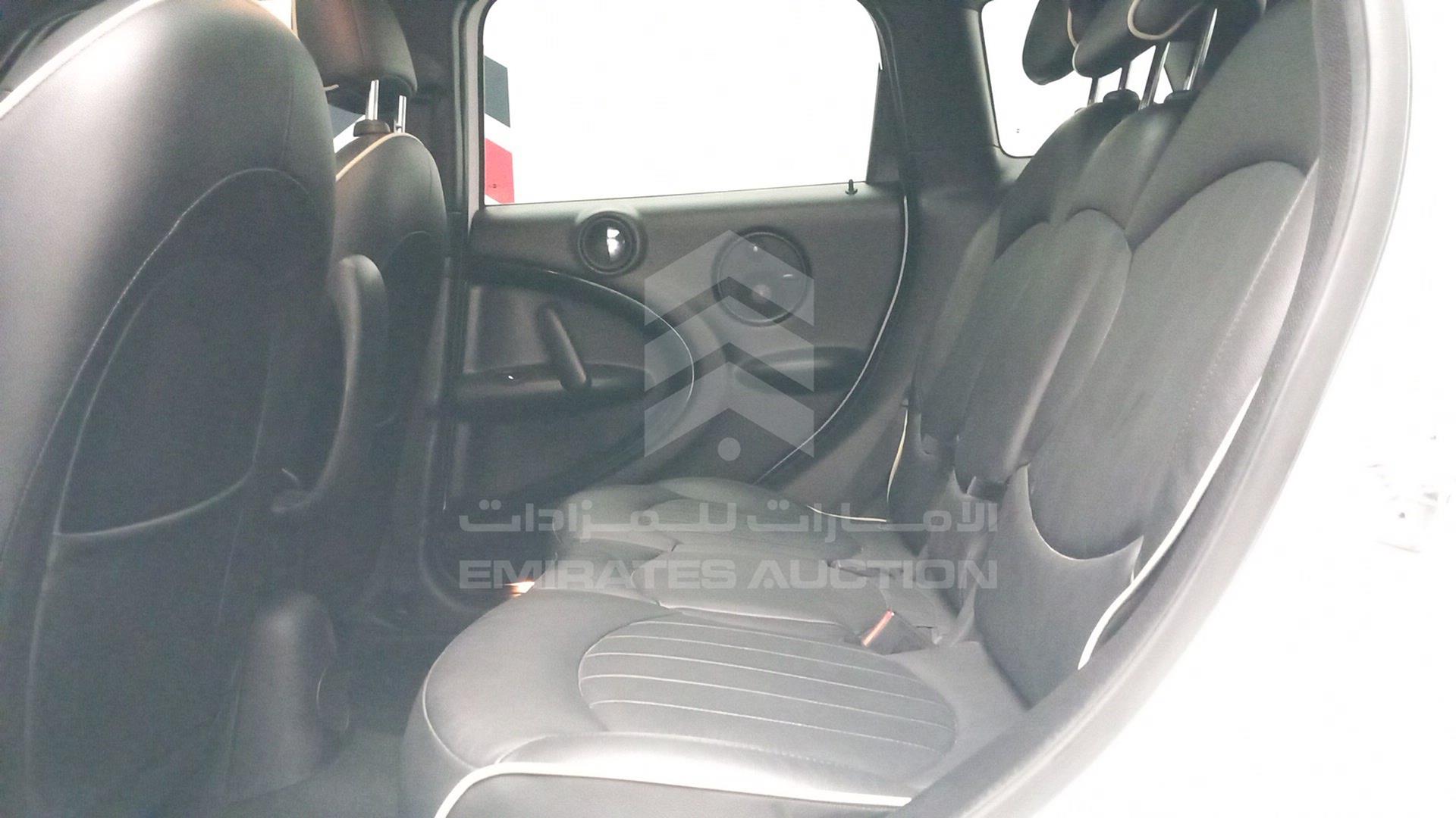 2013 MINI COOPER VIN: WMWZC5105DWM82037