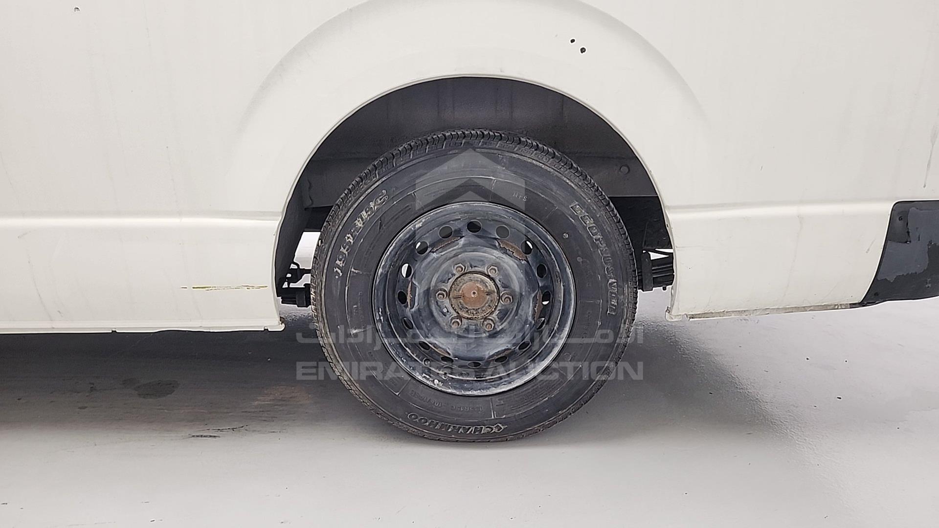 2010 TOYOTA HIACE VIN: JTFPX22P5A0018583