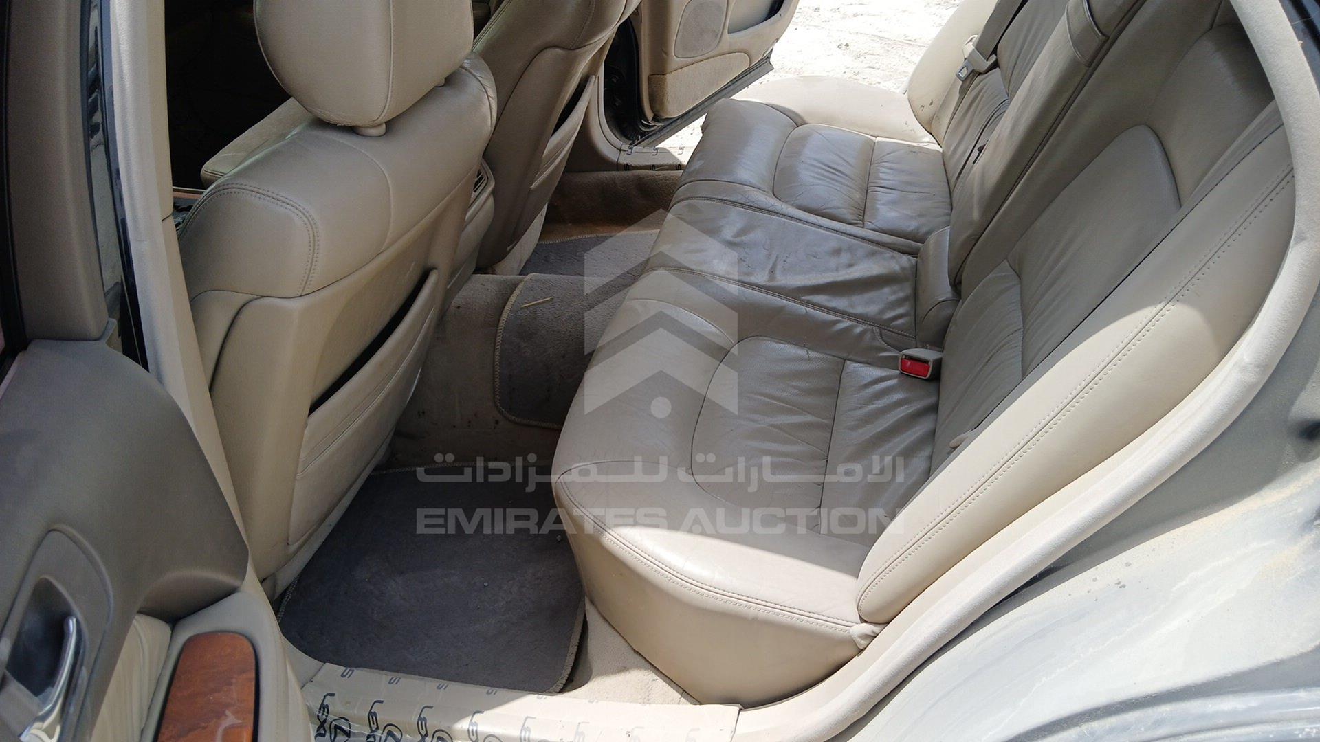 2000 LEXUS LS400 VIN: JT8BH28F0Y0176465