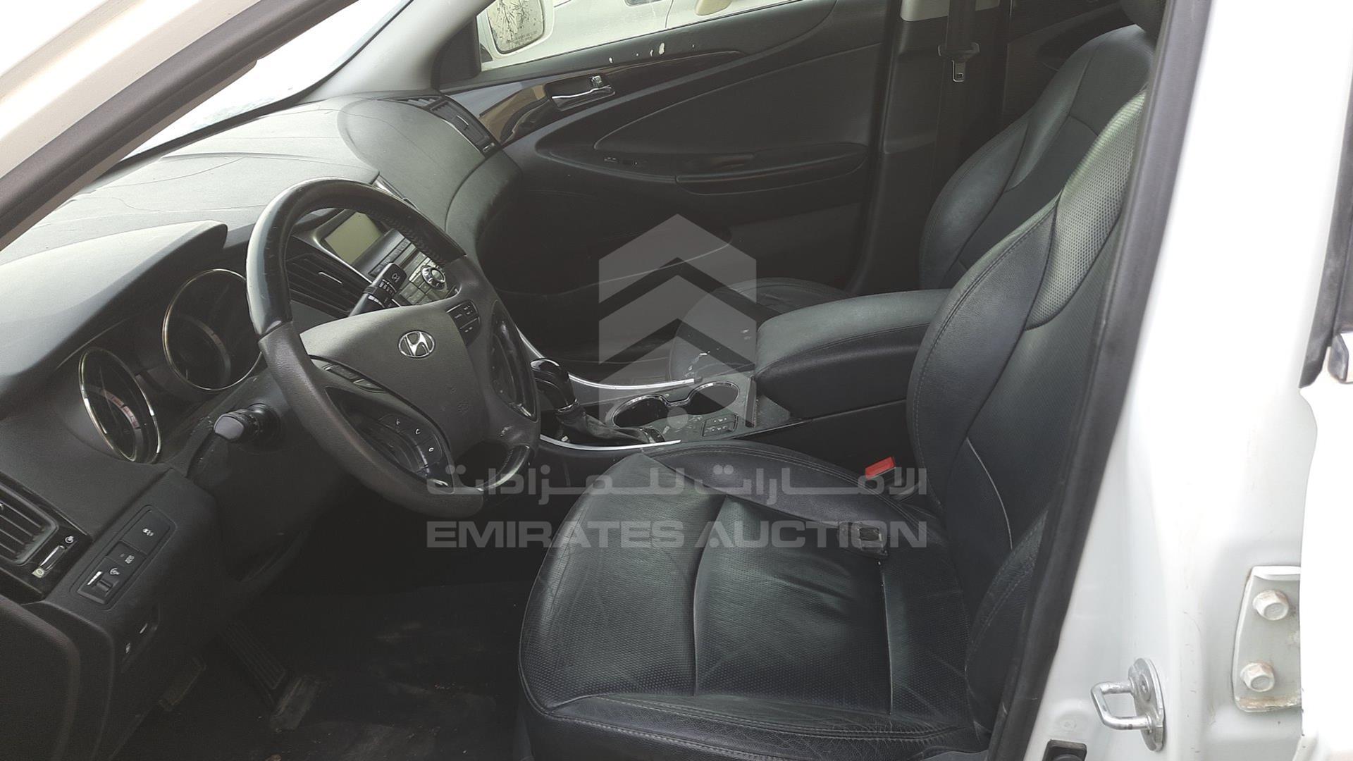 2011 HYUNDAI SONATA VIN: 5NPEC4AC5BH235044