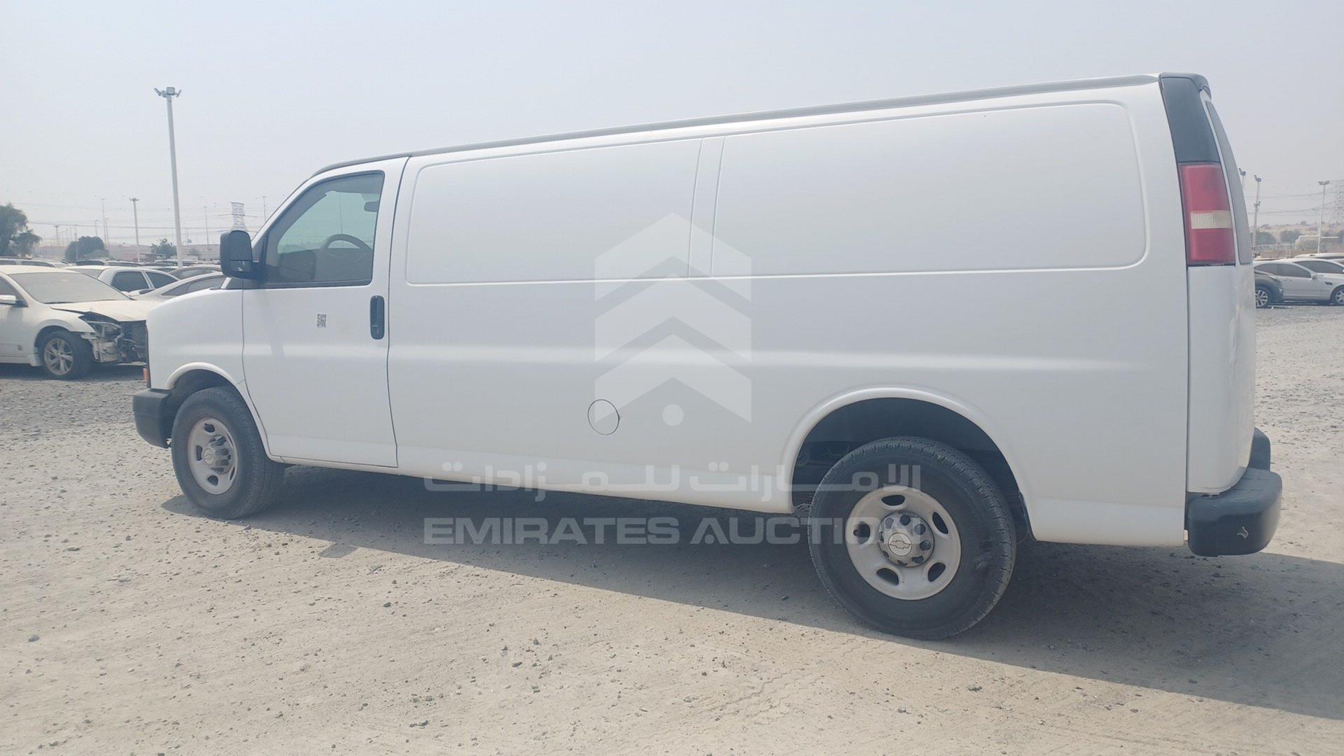 2009 CHEVROLET --- VIN: 1GCGG29K281213158
