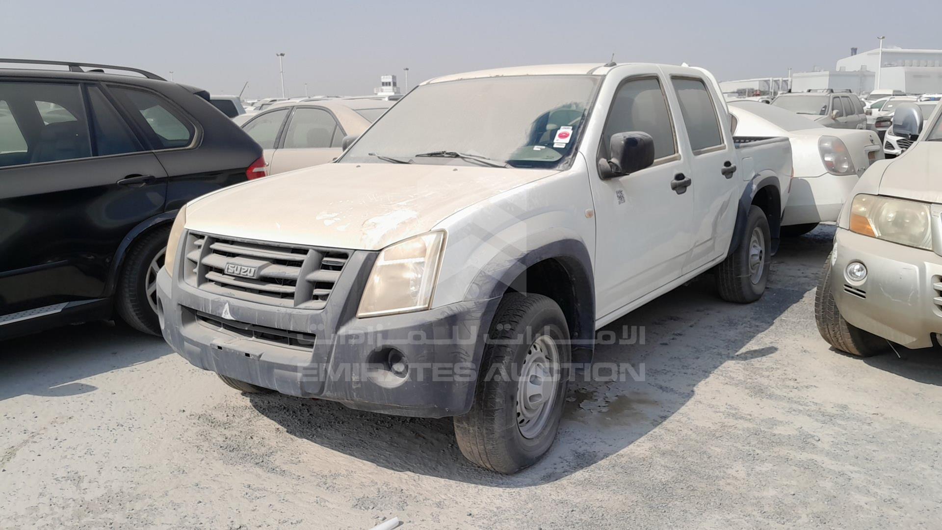 2008 ISUZU D-MAX VIN: MPAER33P88H568071