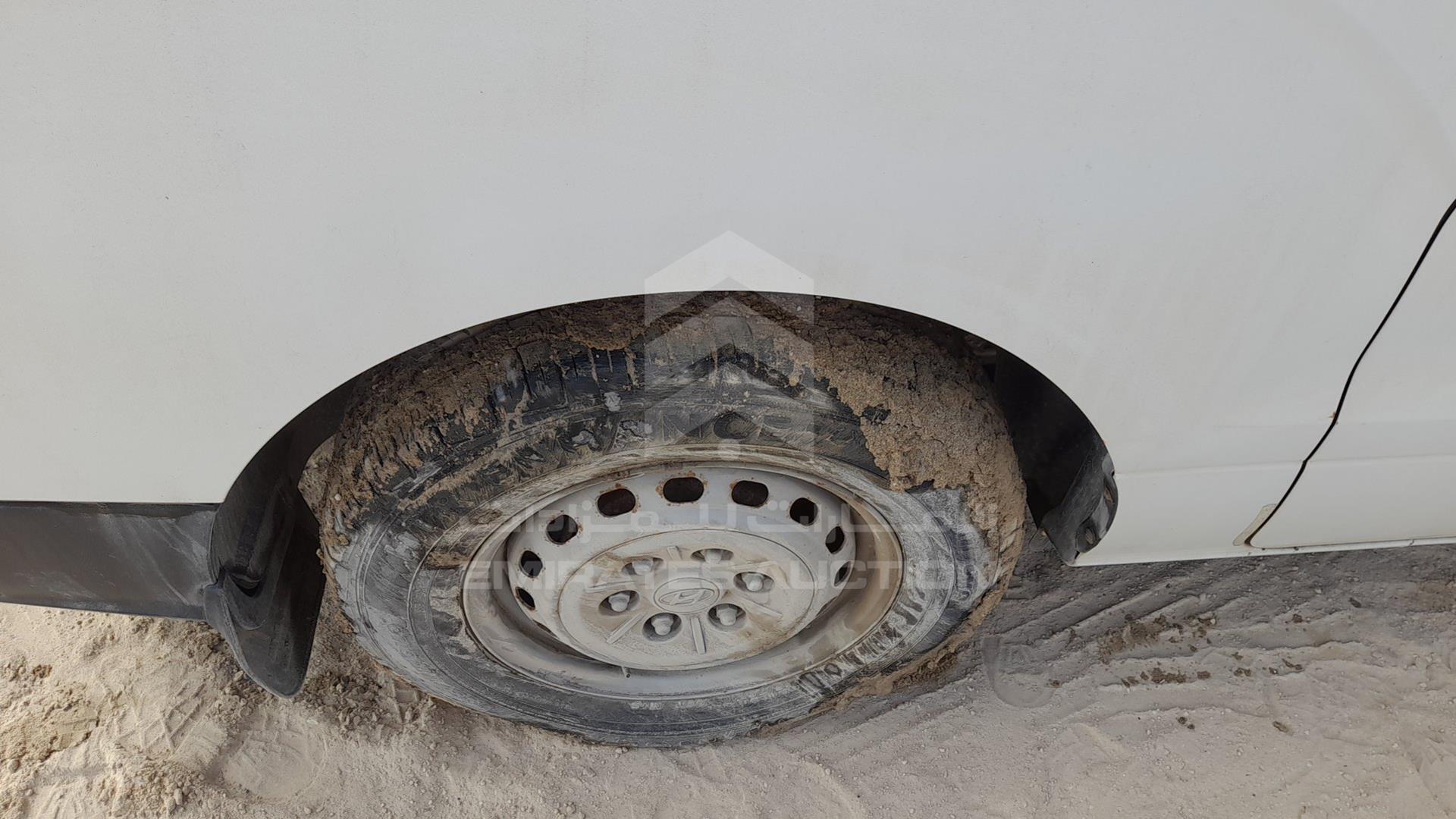 2016 HYUNDAI H1 VIN: KMJWA37R7GU774742