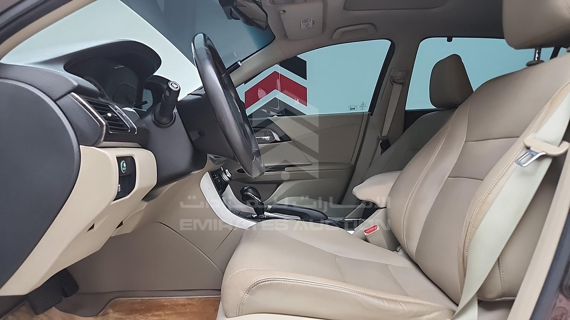 2013 HONDA ACCORD VIN: 1HGCR367XDA600938