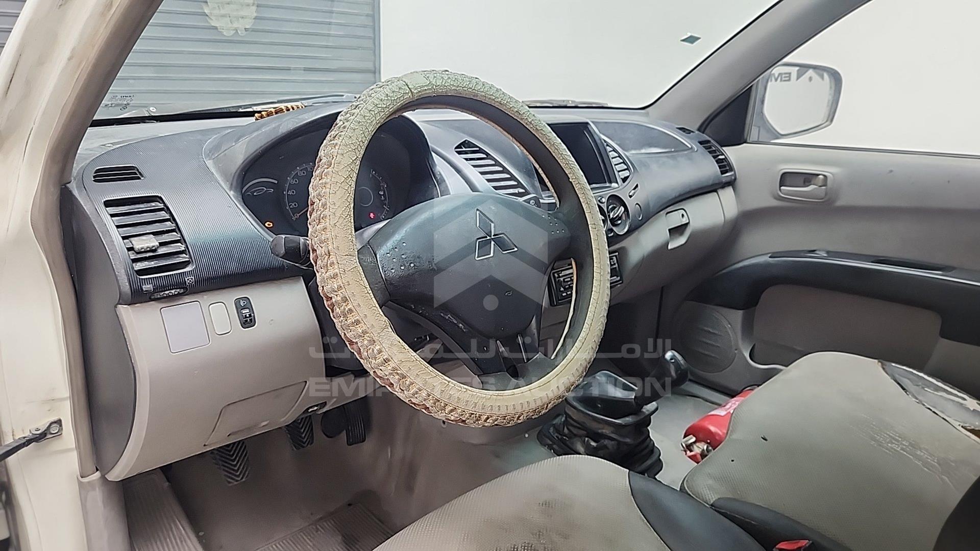 2008 MITSUBISHI L 200 VIN: MMBJNKA508D056267
