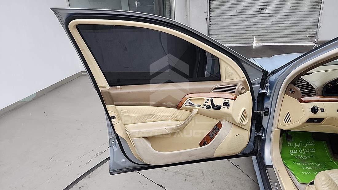 2002 Mercedes S 55 AMG — Front Left Door — Photo 12