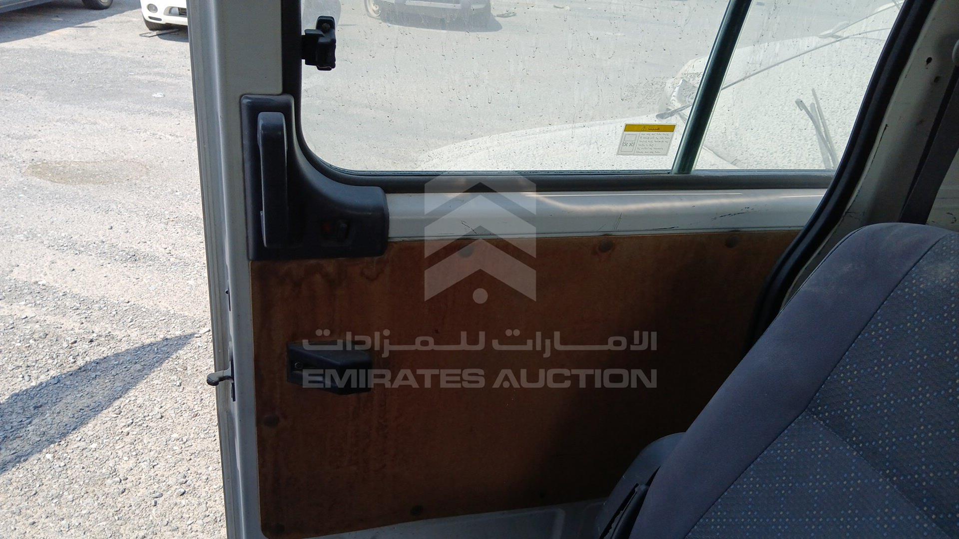 2011 NISSAN URVAN VIN: JN6AE52S7BX115560