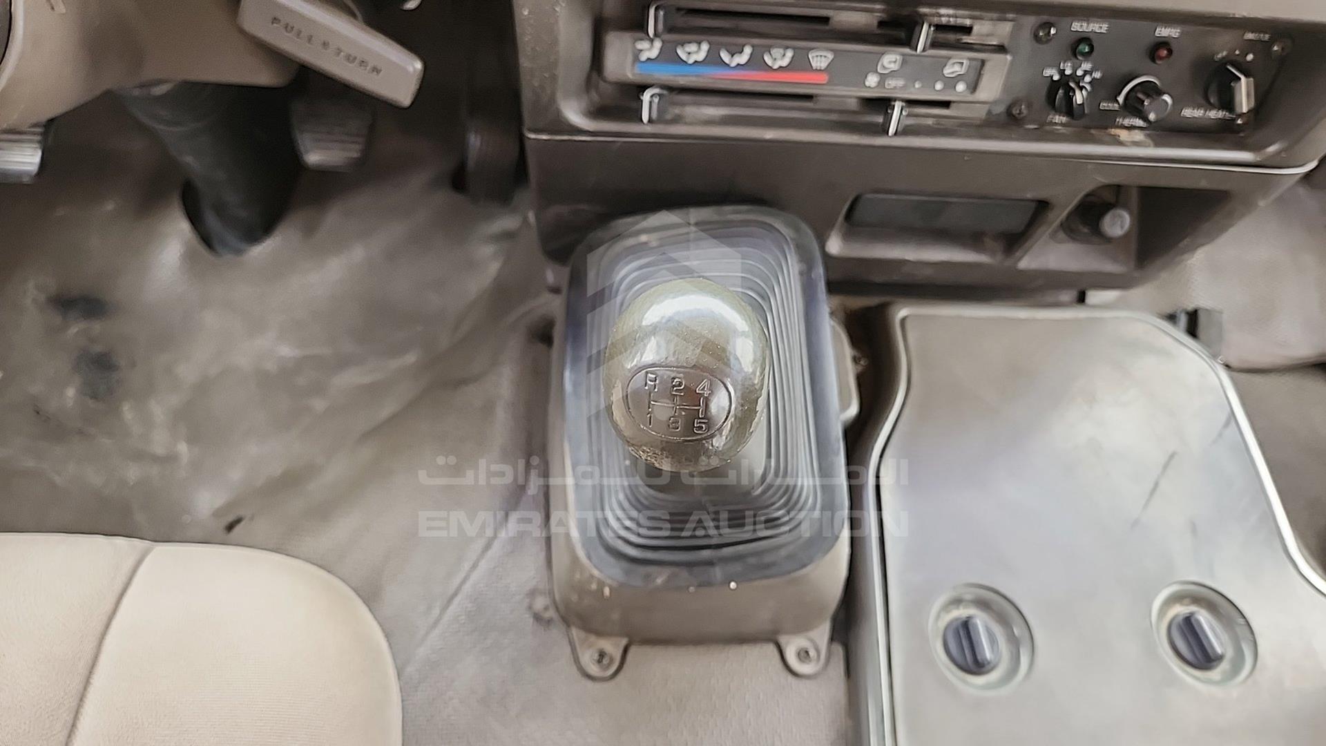2006 MITSUBISHI ROSA VIN: JL5B3J6P06PD02932