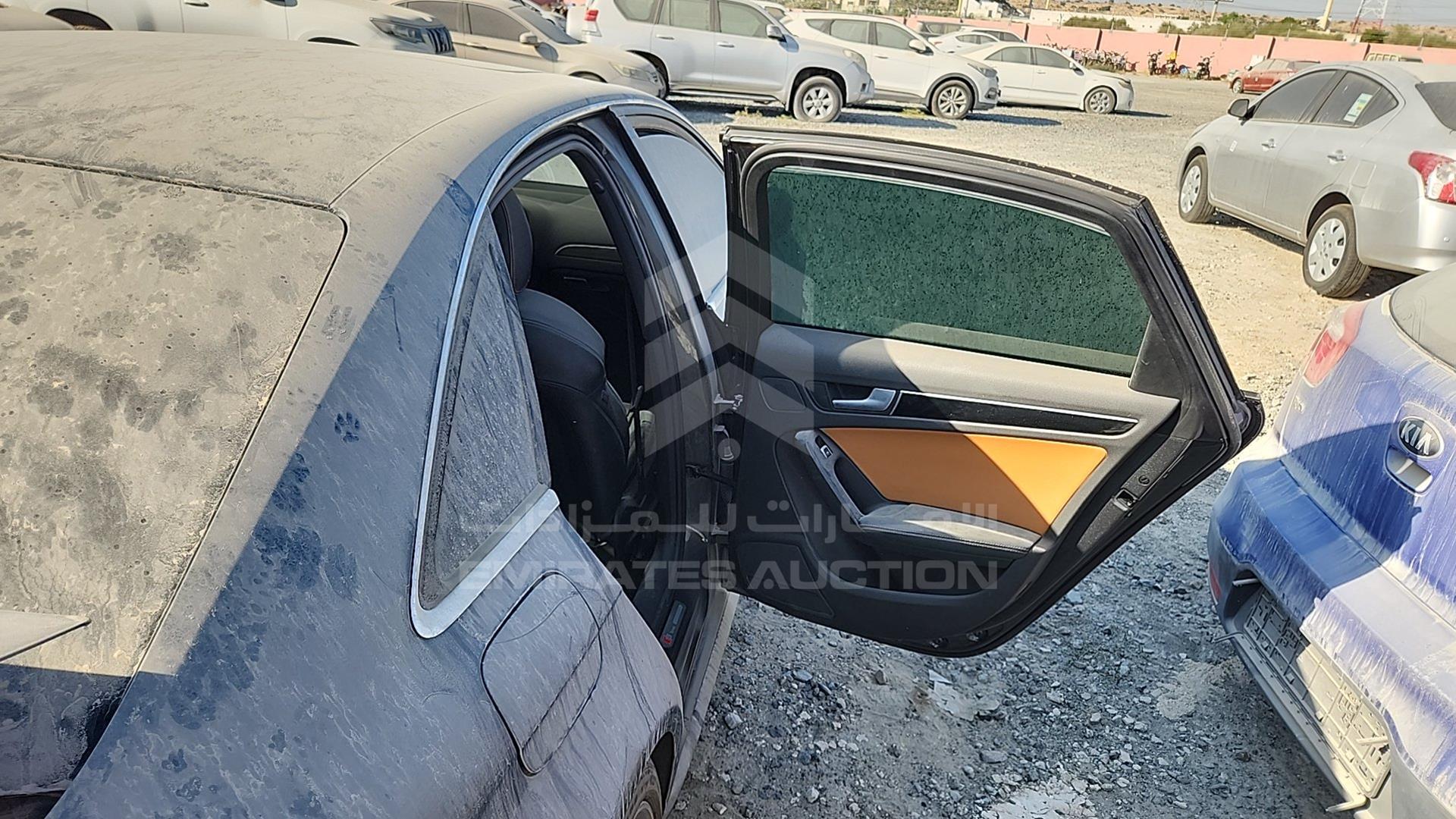 2014 AUDI A4 VIN: WAUBGCFL5EA000470