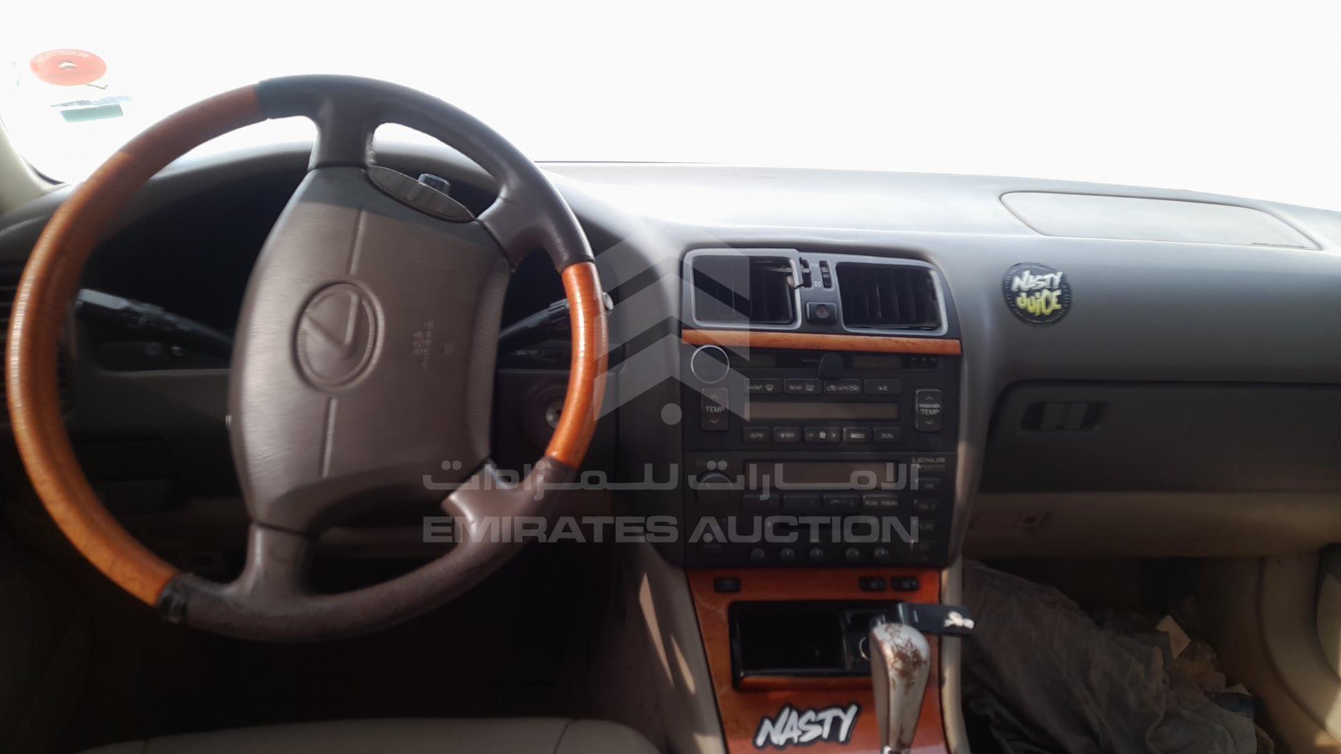 2000 LEXUS LS400 VIN: JT8BH28F1Y0178323