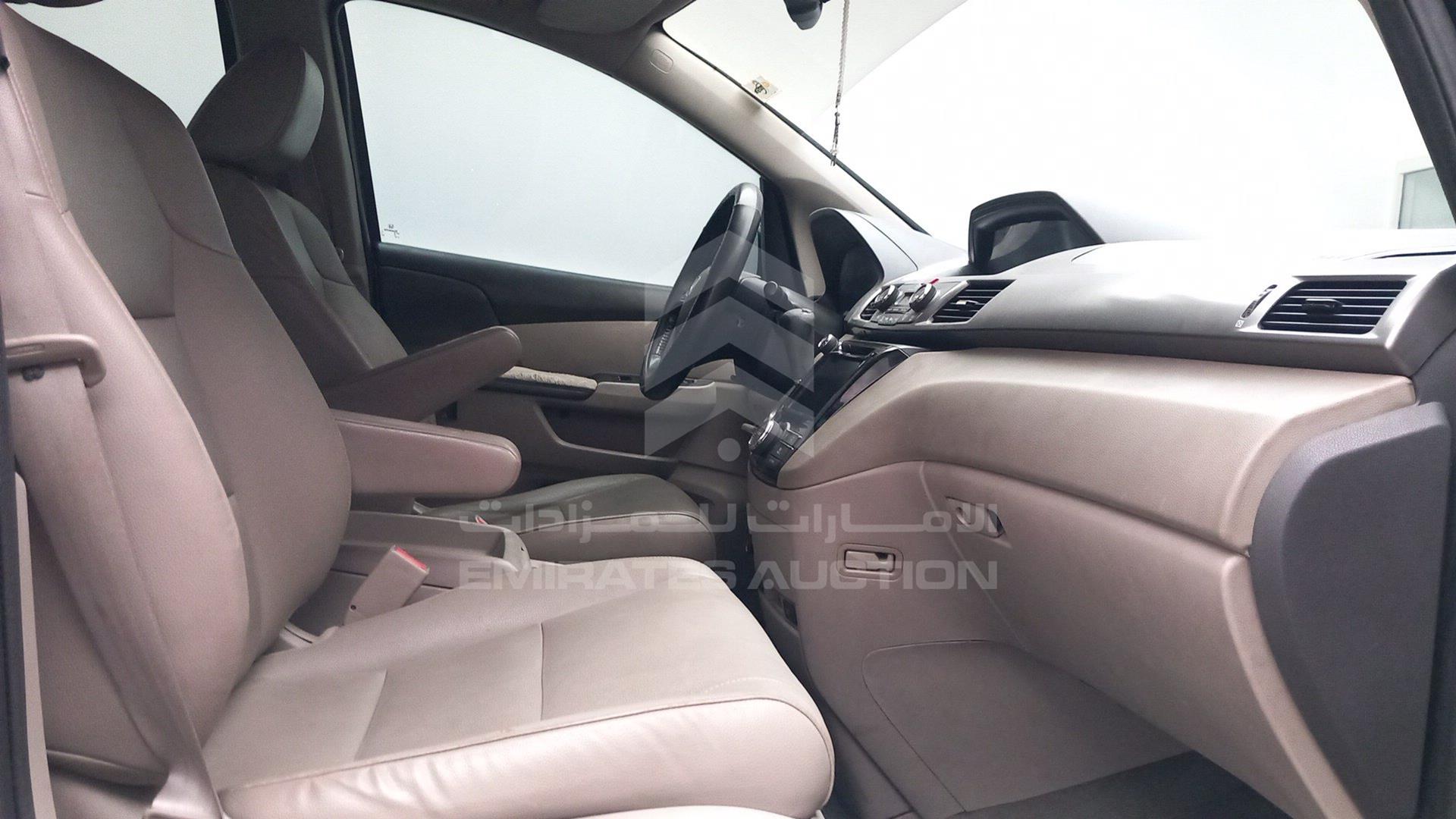 2016 HONDA ODYSSEY VIN: 5KBRL5864GB702310