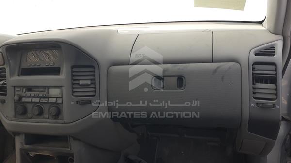 JMYLRV73W5J707226 Mitsubishi Pajero