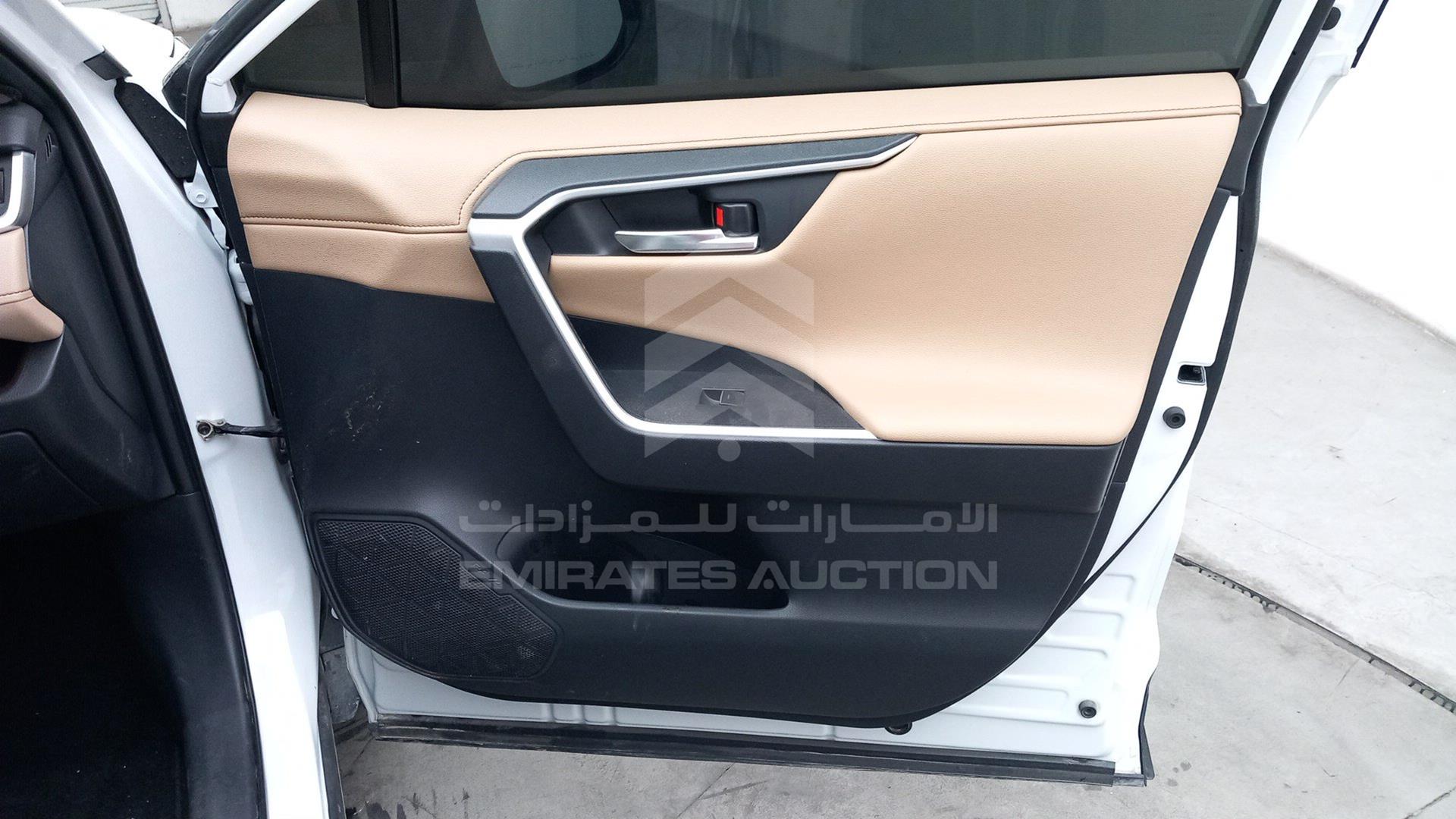 2023 TOYOTA RAV-4 VIN: JTMDW3FV1PD574579