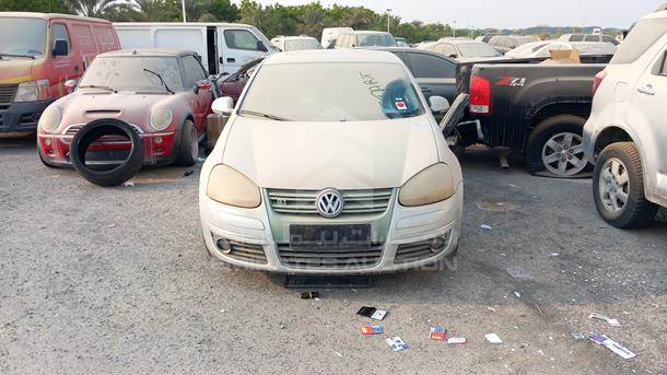 429386 :رقم المزاد ، WVWSU11K07M016124 vin ، 2007 Volkswagen Jetta مزاد بيع