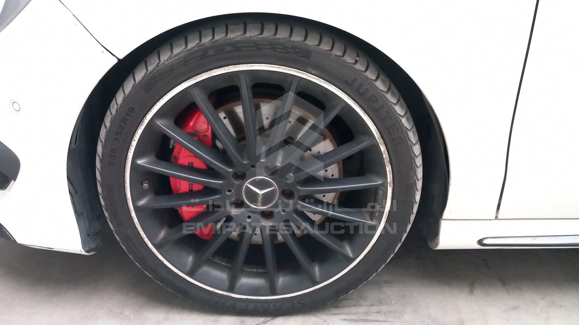 2015 MERCEDES CLA 45 VIN: WDDSJ5CB7FN219197