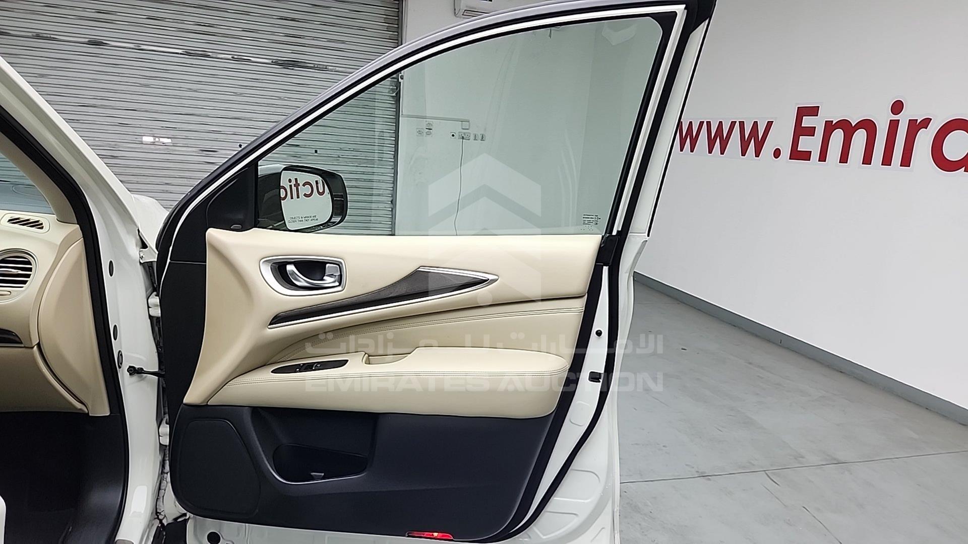 2017 INFINITI QX60 VIN: 5N1DL0MN2HC546853
