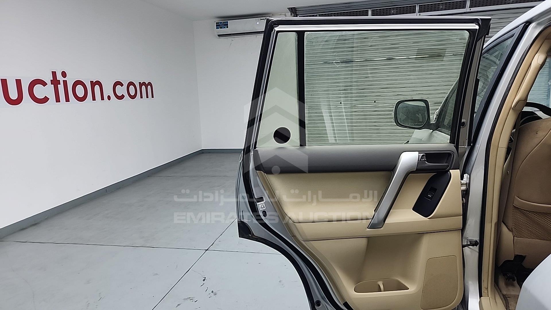 2015 TOYOTA PRADO VIN: JTEJU9FJ2FK089351