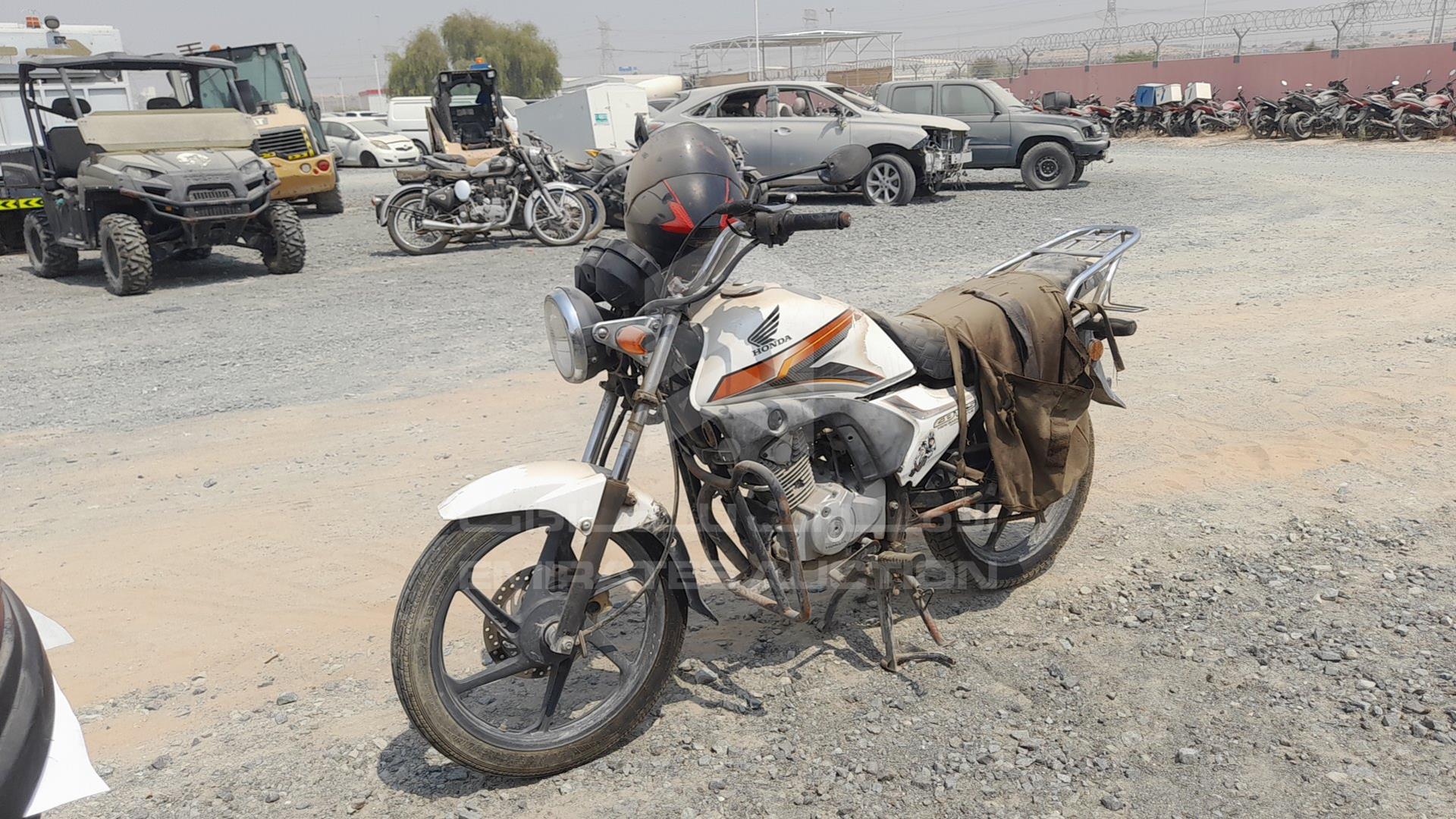 2017 HONDA CB1300 VIN: LALPCJ920F3174287