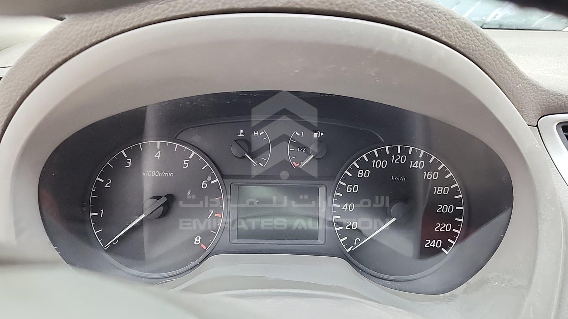 2014 NISSAN TIIDA VIN: MNTBC2C92E6002867
