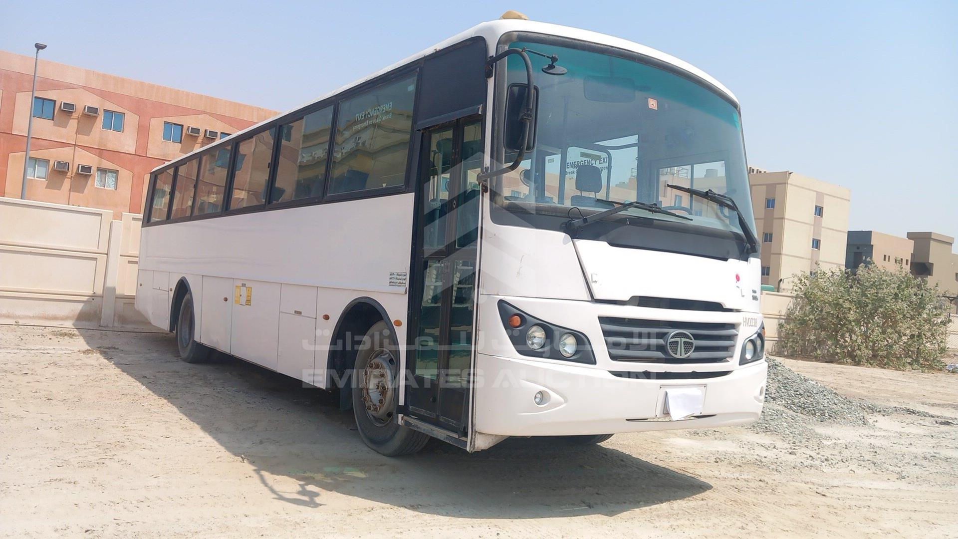 2016 TATA LPO1618 VIN: MAT449252G0L01665