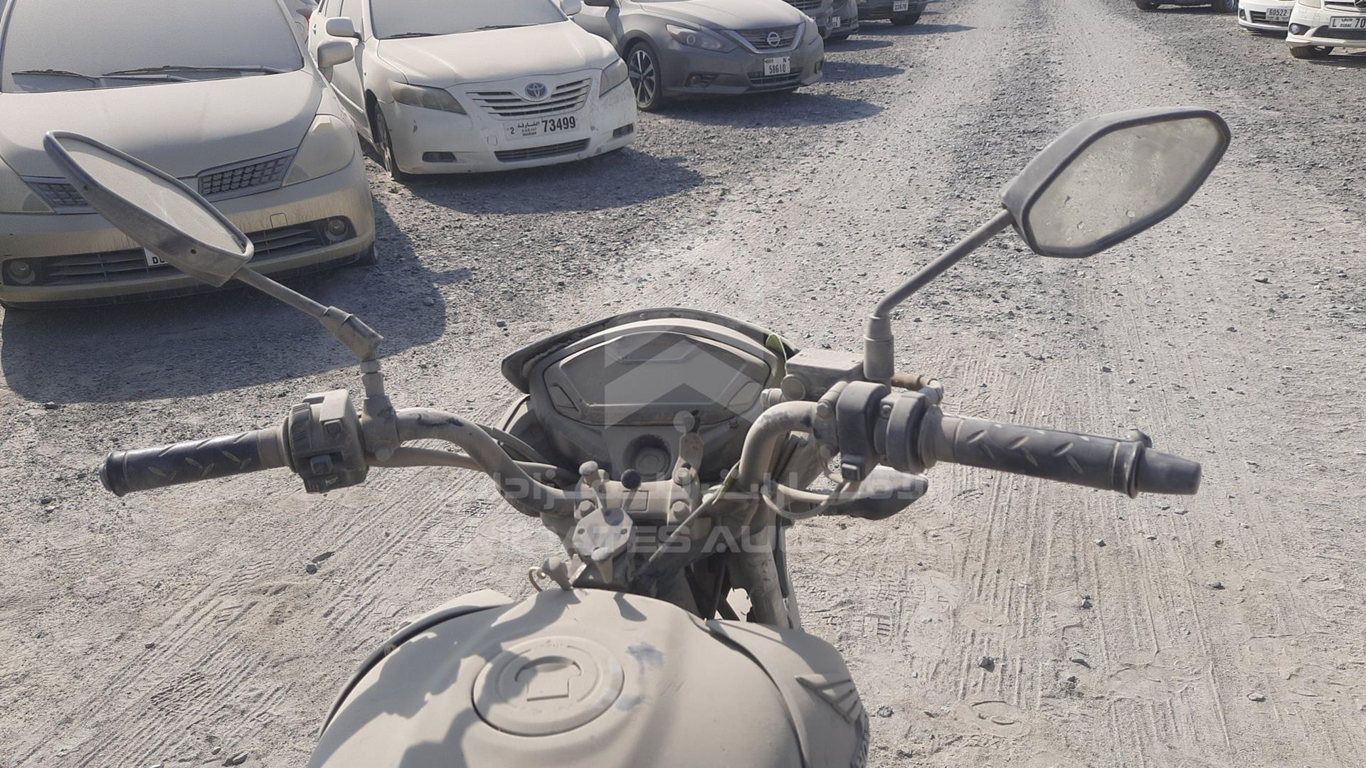 0 HONDA UNICORN VIN: ME4KC20C6K8001118