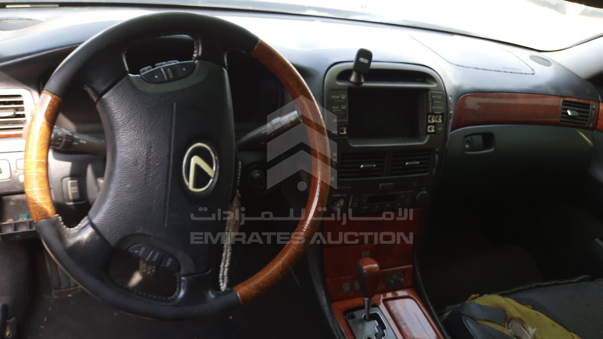 2005 LEXUS LS 430 VIN: JTHBN36F855020609