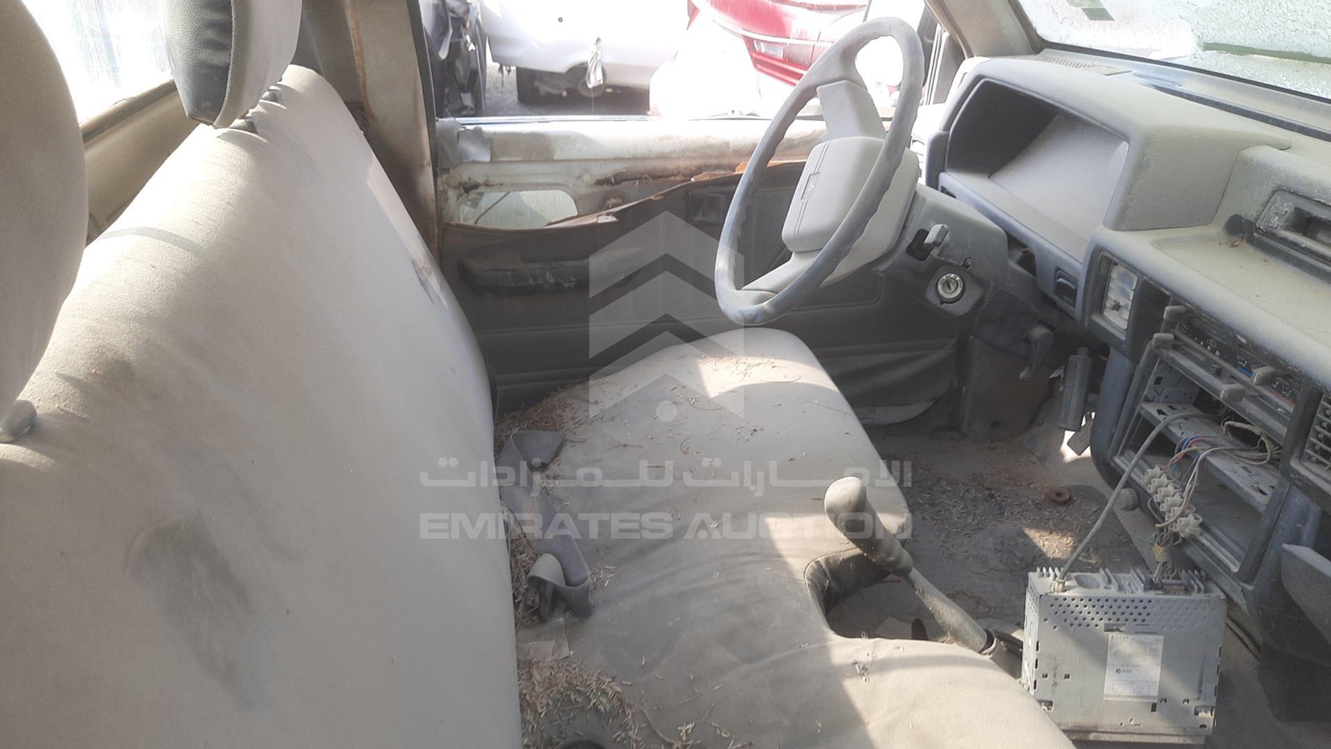 2001 MITSUBISHI L 200 VIN: JMY0NK1201P700460