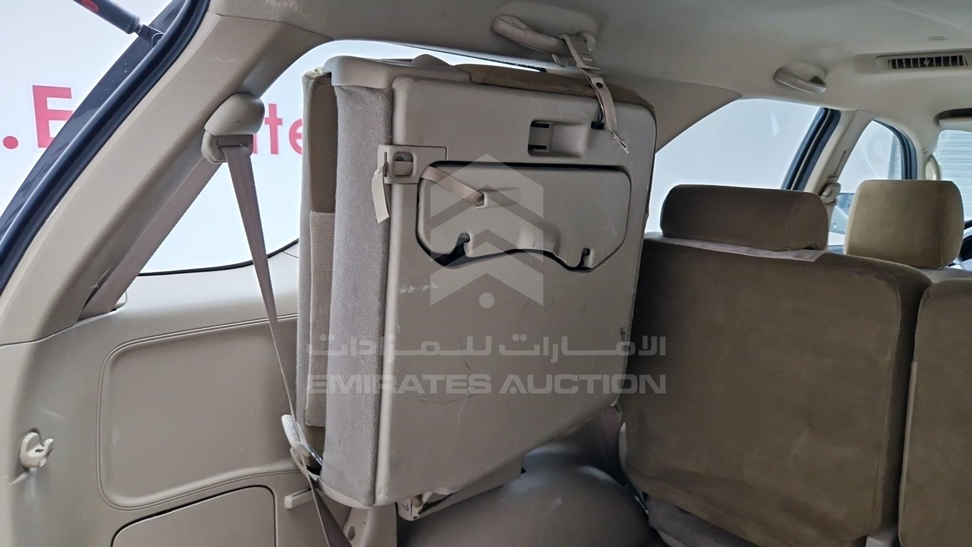 2014 TOYOTA FORTUNER VIN: MHFYU59G1E7031572