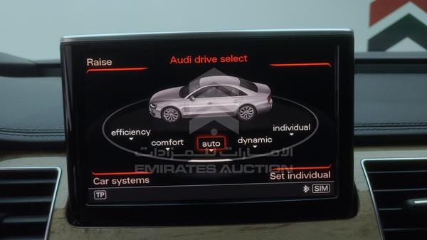 Audi A8 2016 WAUY2BFD8GN000776 Image 22