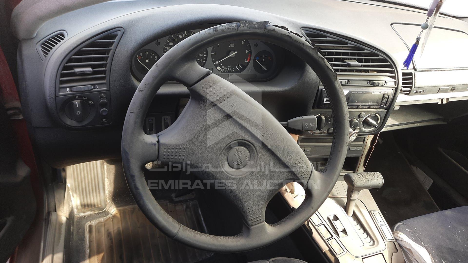 0 BMW 320I VIN: WBACB21060AL85024