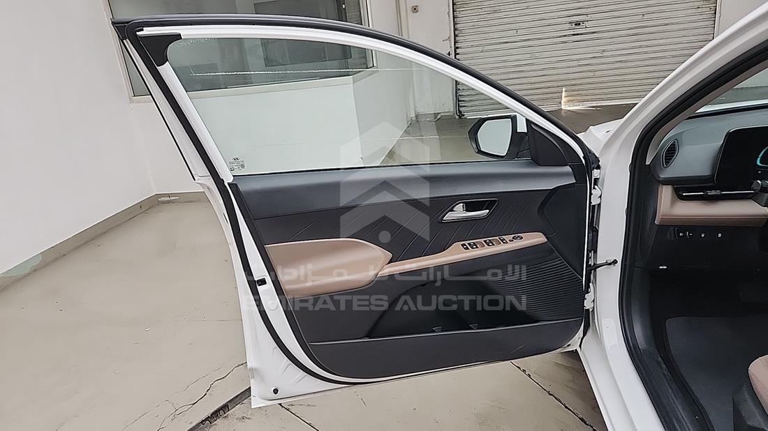 2025 Hyundai Accent — Front Left Door — Photo 12