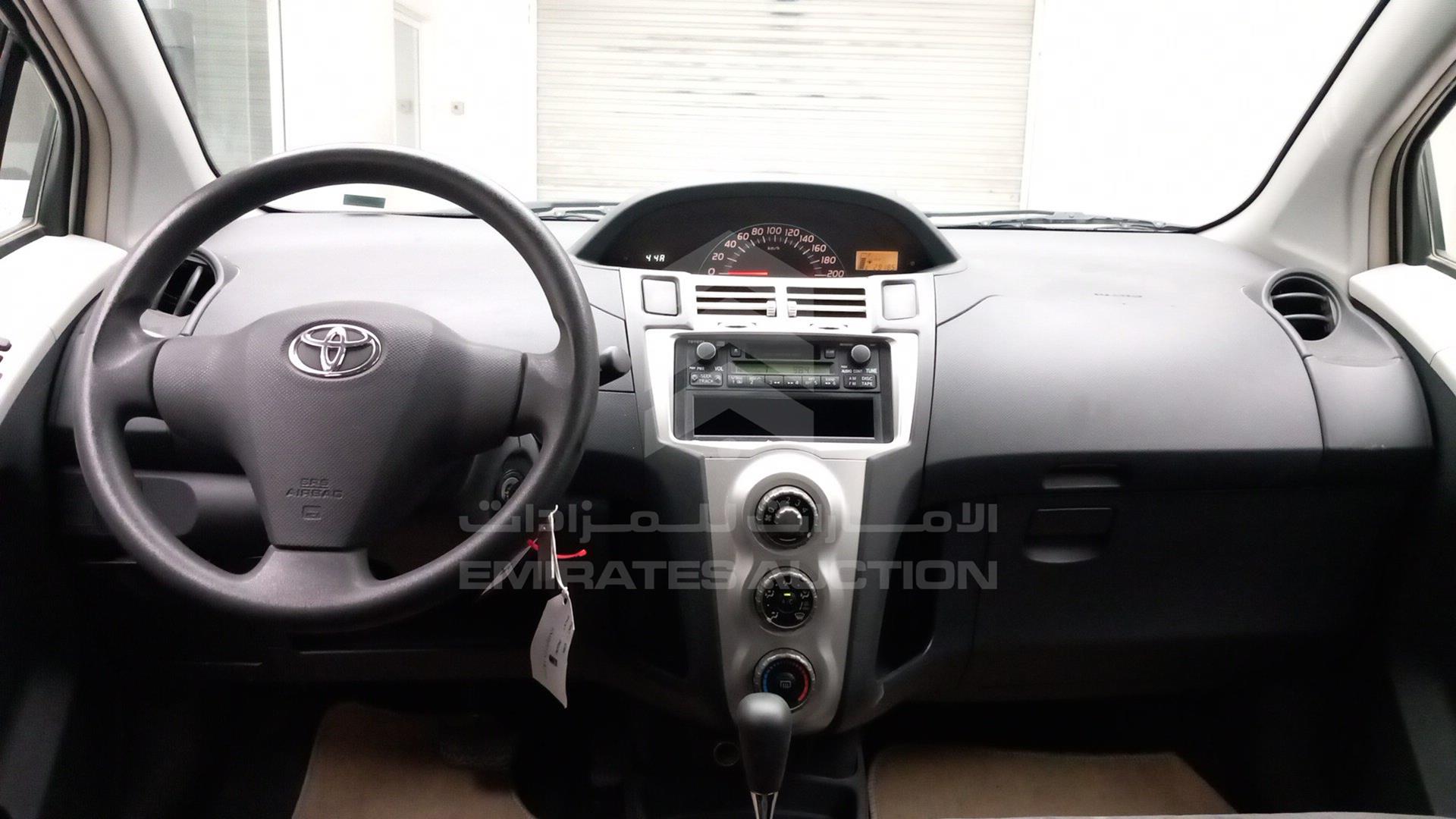 2006 TOYOTA YARIS VIN: JTDKW923765022611
