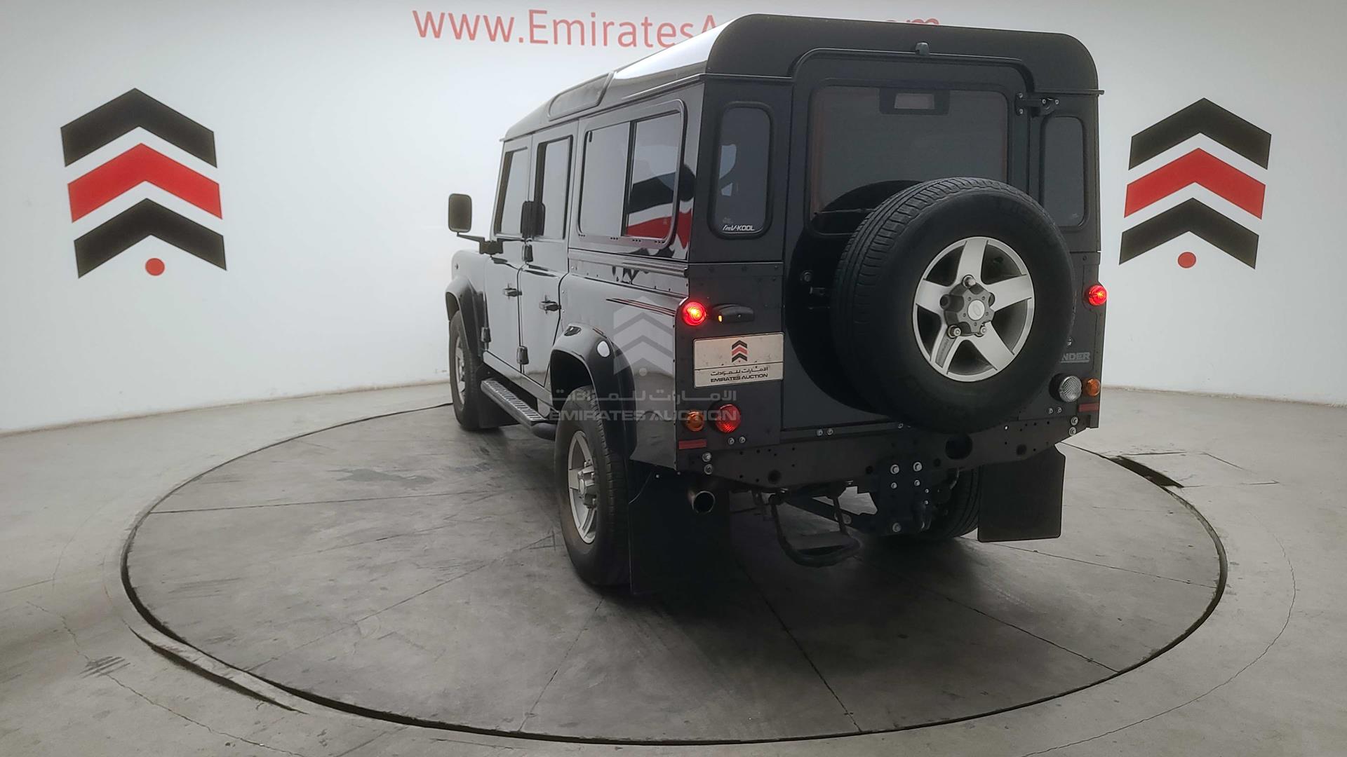 2013 LAND ROVER DEFENDER VIN: SALLDHMR8DA441729
