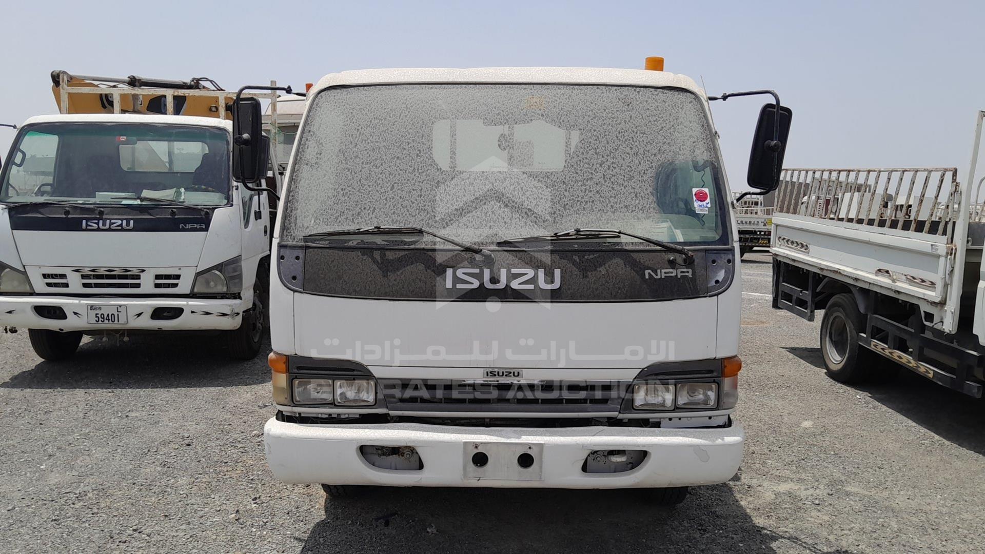 2005 ISUZU NPR VIN: JAMKP34G357P00276