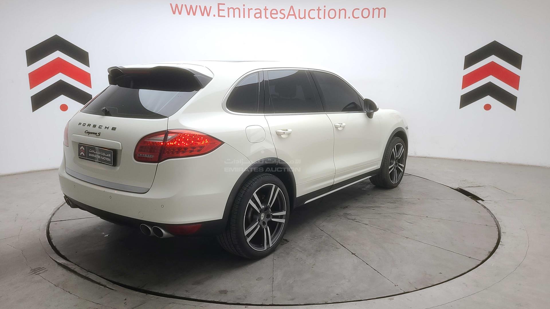 2011 PORSCHE CAYENNE VIN: WP1ZZZ92ZBLA49779
