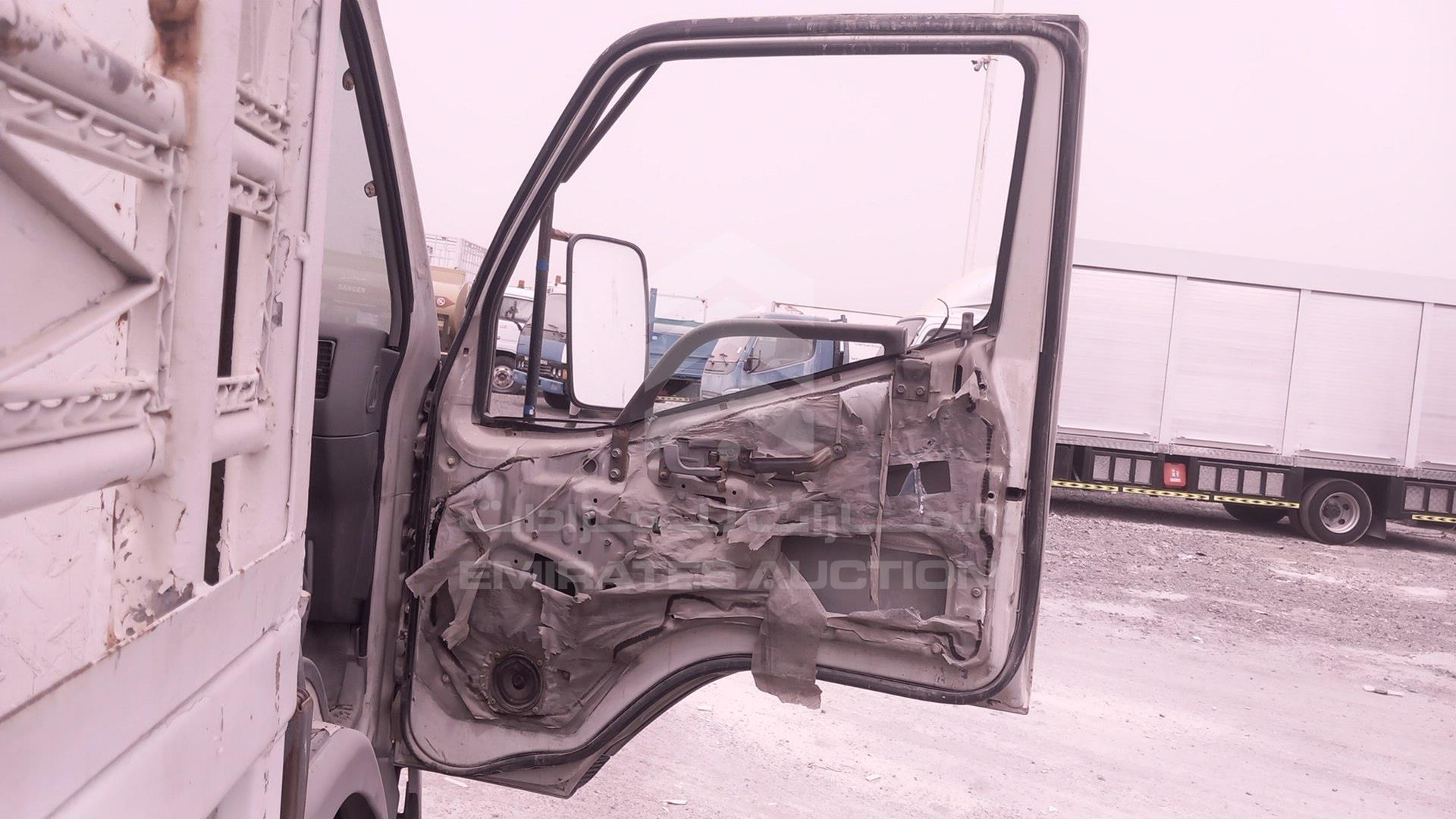 2002 MITSUBISHI CANTER VIN: JJ7BCE1K92L007007
