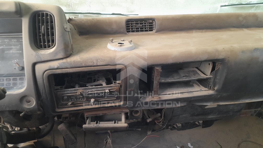 Nissan Diesel UD — Entertainment Systems & Camera Monitor & Navigation — Photo 16