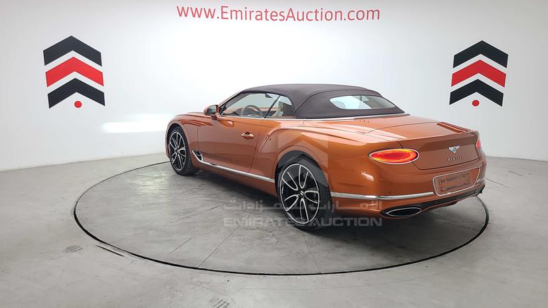 SCBDA3ZG8LC083991 Auction: EmiratesAuction Lot: 418778 SCBDA3ZG8LC083991 Bentley Continental 2020 ORANGE Photo 11